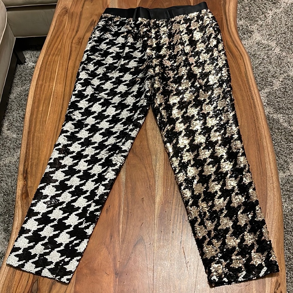 SWITCHABLE SEQUIN DRESS PANT